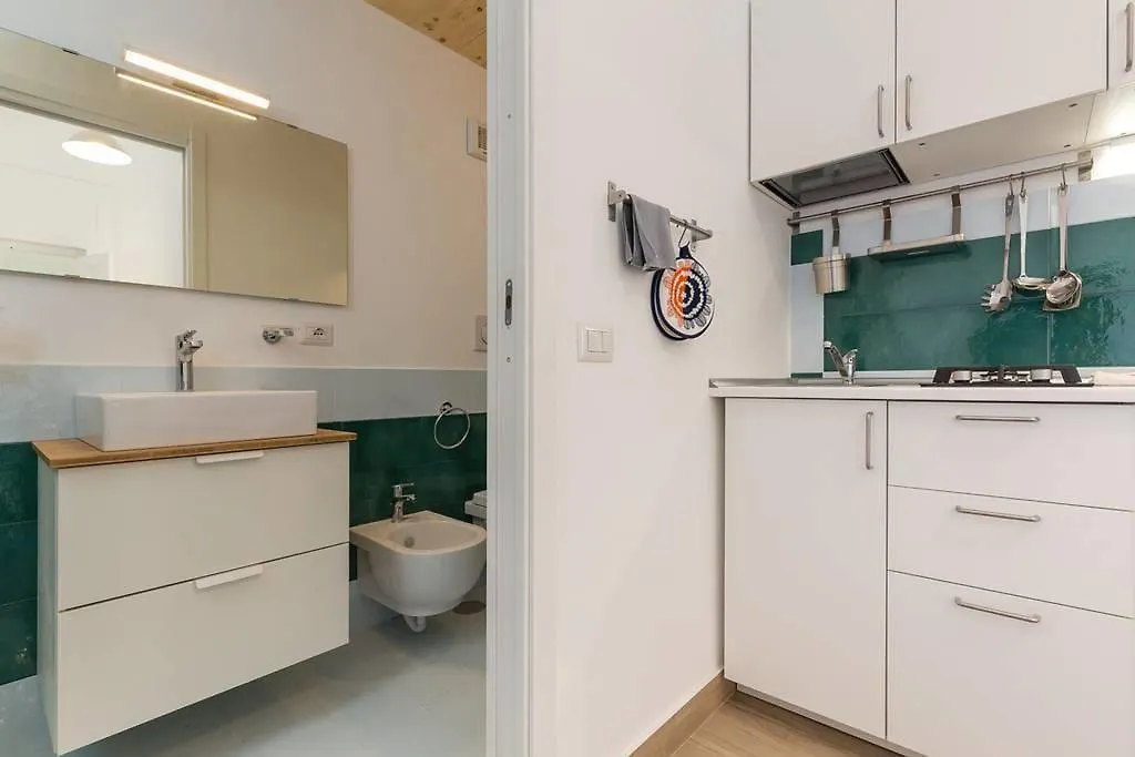 Rosaroll 161 Apartment Naples 0*,  Italy