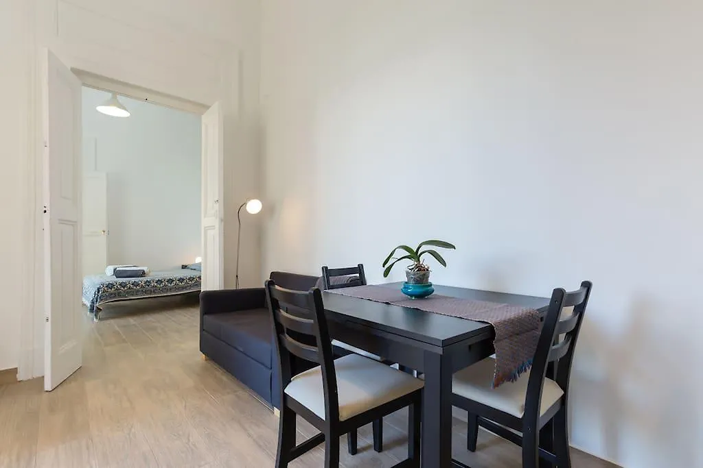 Rosaroll 161 Apartment Naples